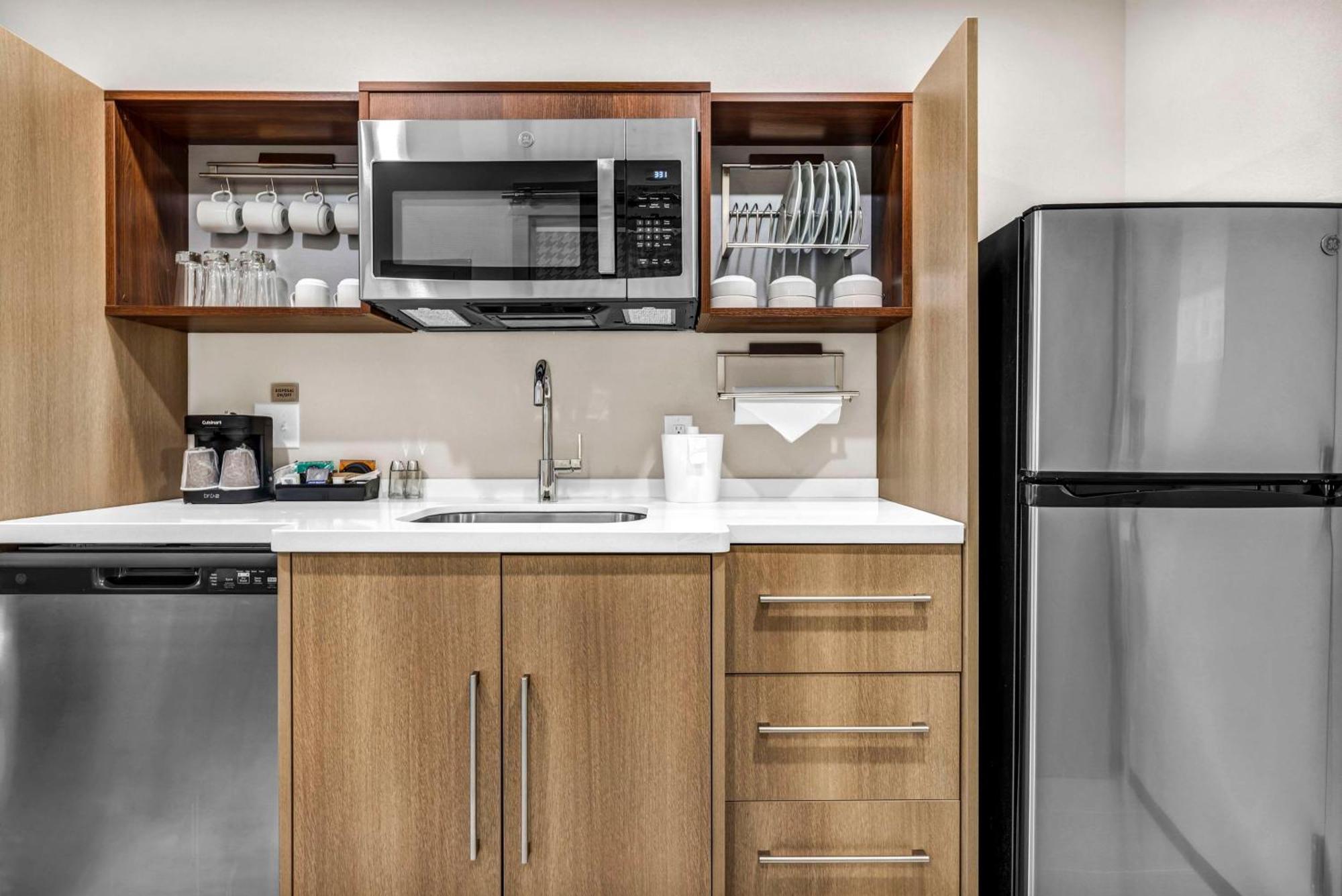 Home2 Suites By Hilton Raleigh West Lenovo Center Εξωτερικό φωτογραφία