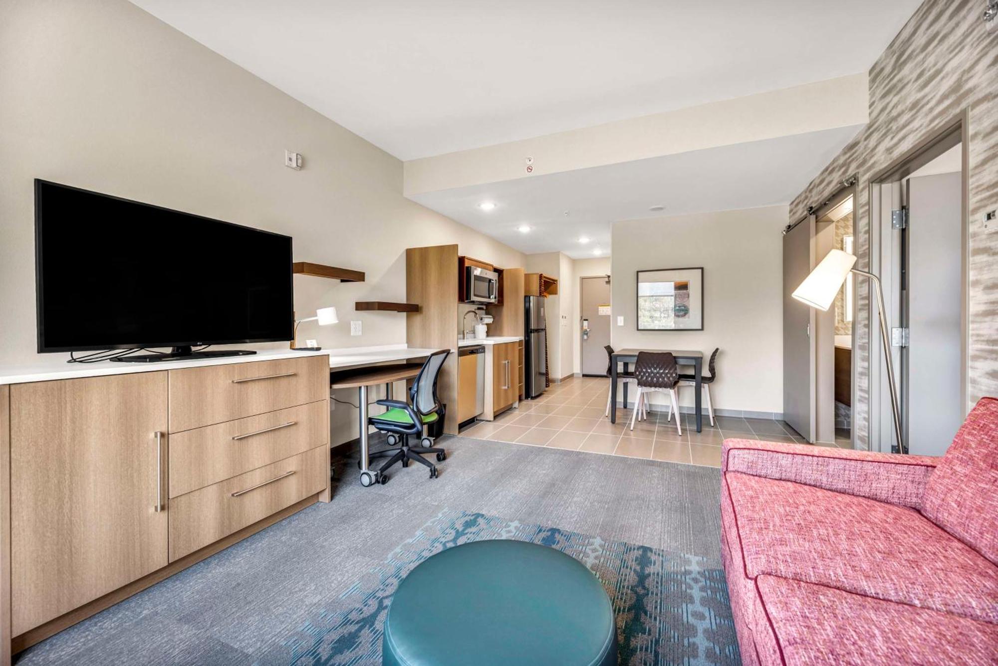 Home2 Suites By Hilton Raleigh West Lenovo Center Εξωτερικό φωτογραφία