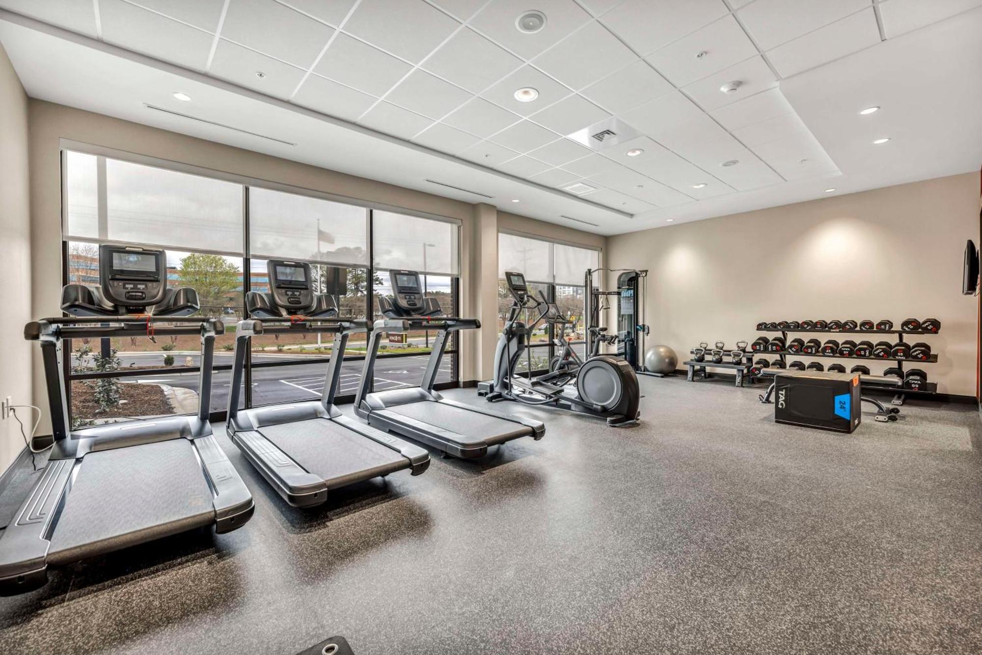 Home2 Suites By Hilton Raleigh West Lenovo Center Εξωτερικό φωτογραφία