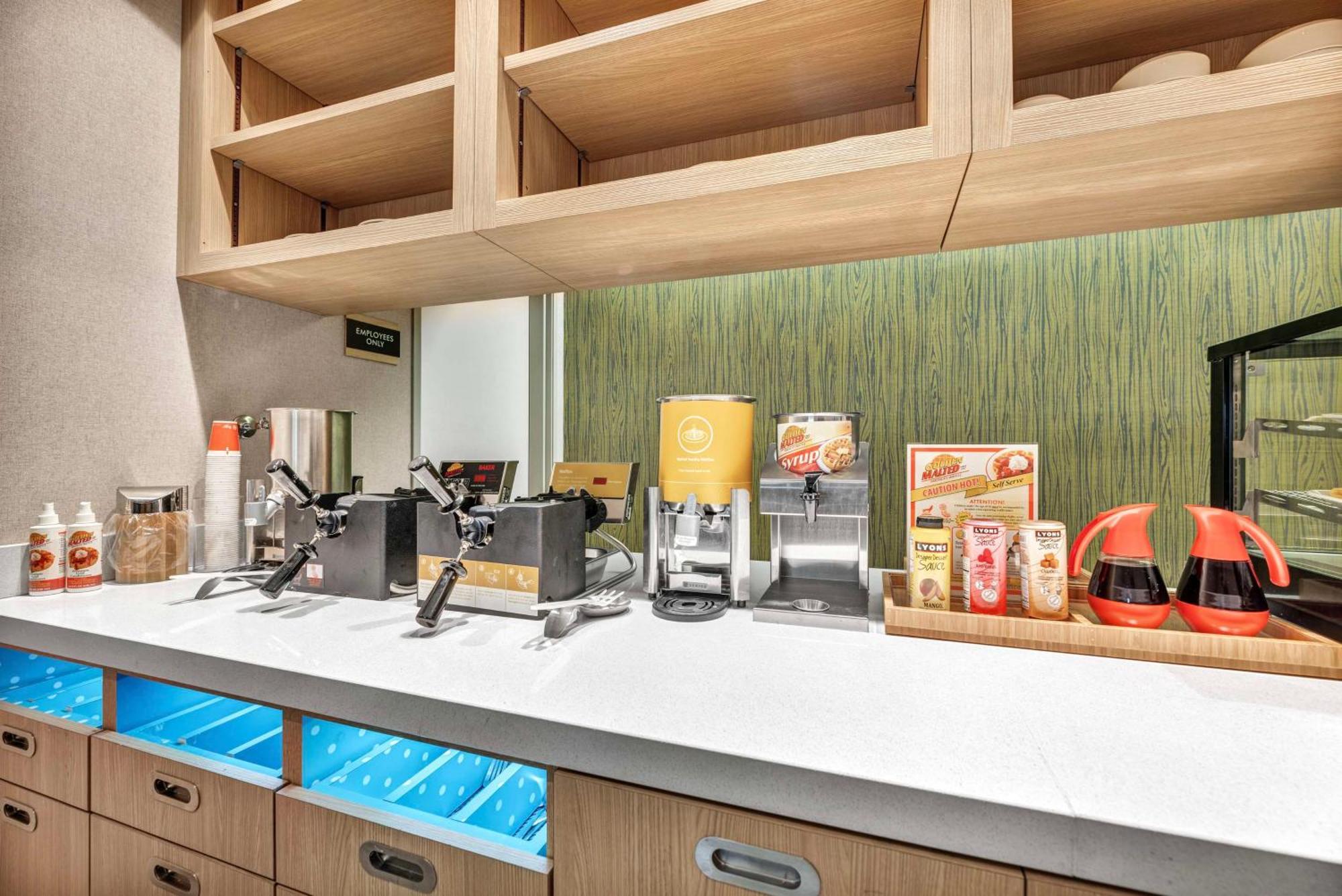 Home2 Suites By Hilton Raleigh West Lenovo Center Εξωτερικό φωτογραφία
